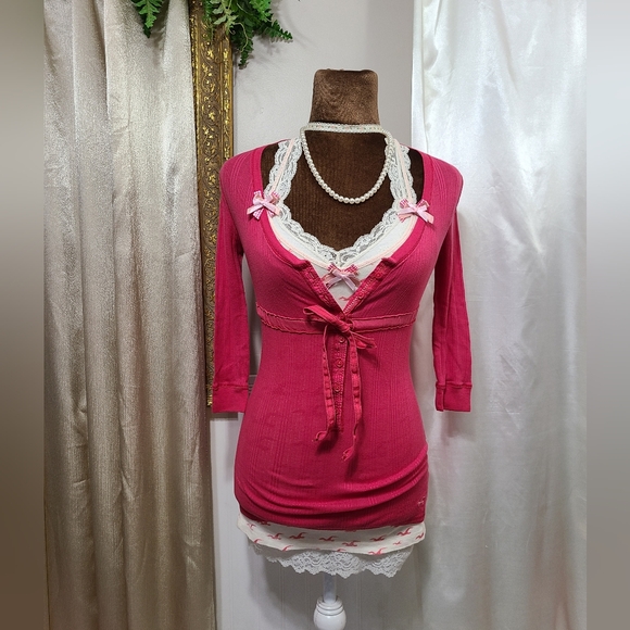 ♡ Y2K ♡ Hollister Pink Ribbed Waist Tie Button Down Babydoll Henley - Picture 1 of 11